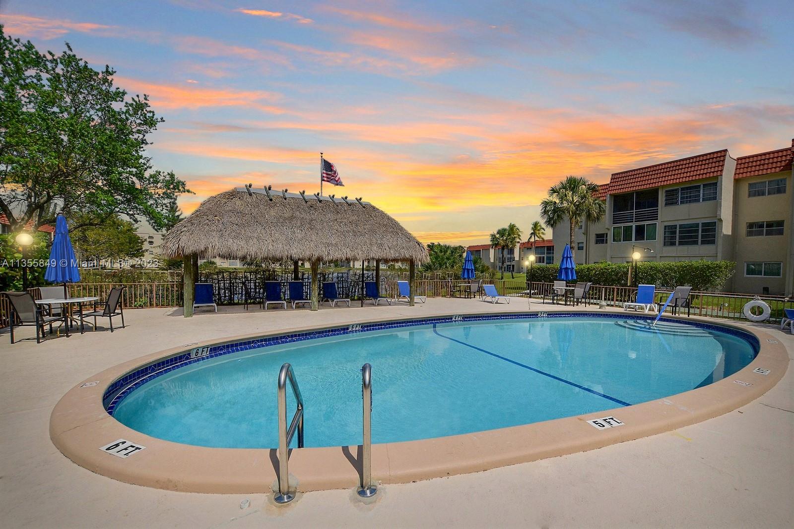 2700 Sunrise Lakes Dr, Sunrise, FL, 33322 United States, 1 Bedroom Bedrooms, ,1 BathroomBathrooms,Residential,For Sale,Sunrise Lakes Dr,A11355849