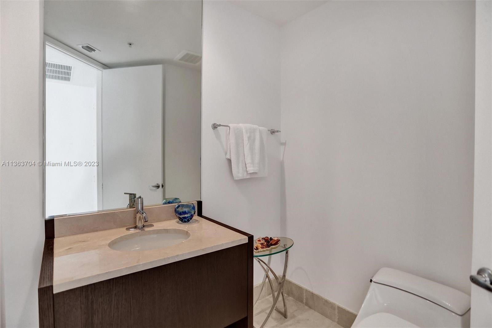 18201 COLLINS AV 4108, Sunny Isles Beach, Florida 33160, 2 Bedrooms Bedrooms, ,2 BathroomsBathrooms,Residentiallease,For Rent,18201 COLLINS AV 4108,A11363704