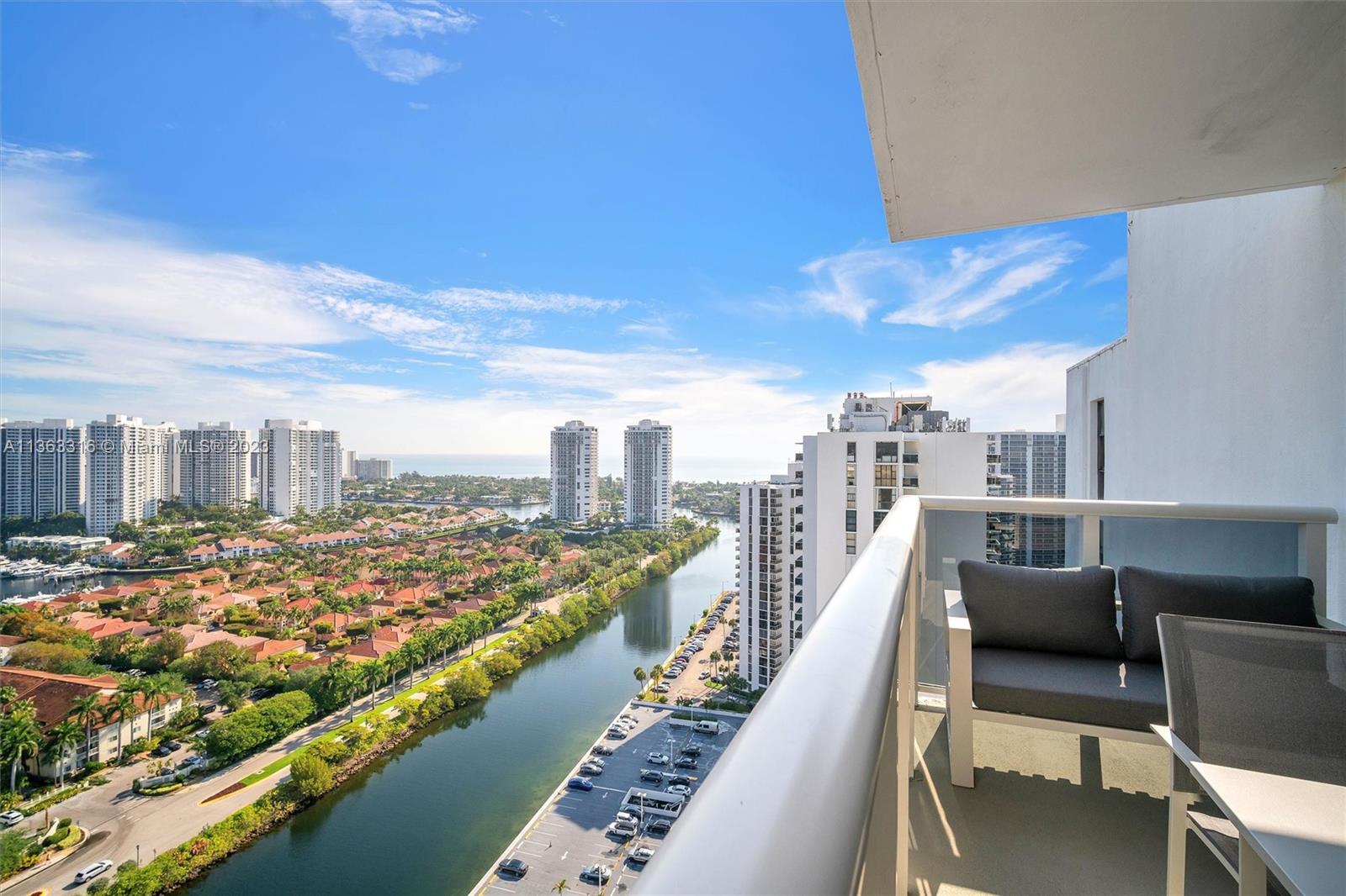 3625 Country Club Dr, Aventura, FL, 33180 United States, 2 Bedrooms Bedrooms, ,2 BathroomsBathrooms,Residential,For Sale,Country Club Dr,A11363316