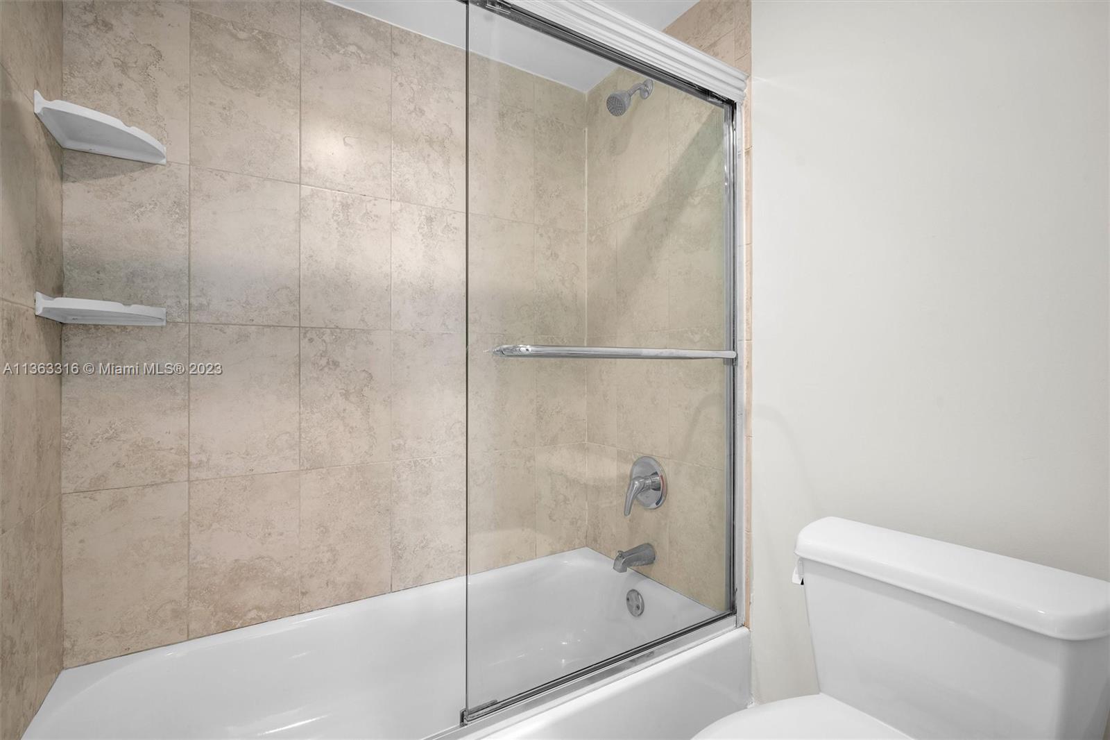 3625 Country Club Dr, Aventura, FL, 33180 United States, 2 Bedrooms Bedrooms, ,2 BathroomsBathrooms,Residential,For Sale,Country Club Dr,A11363316