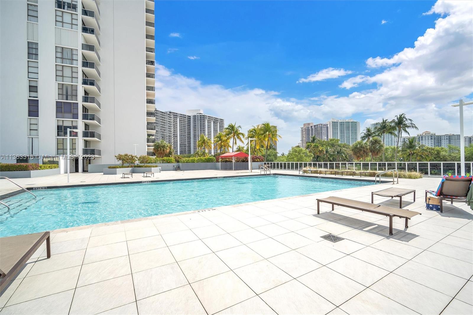 3625 Country Club Dr, Aventura, FL, 33180 United States, 2 Bedrooms Bedrooms, ,2 BathroomsBathrooms,Residential,For Sale,Country Club Dr,A11363316