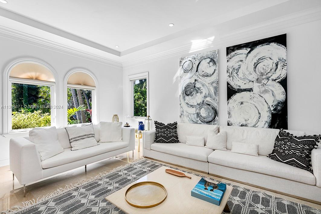 7701 Miami View Dr, North Bay Village, FL, 33141 United States, 5 Bedrooms Bedrooms, ,3 BathroomsBathrooms,Residential,For Sale,Miami View Dr,A11364677