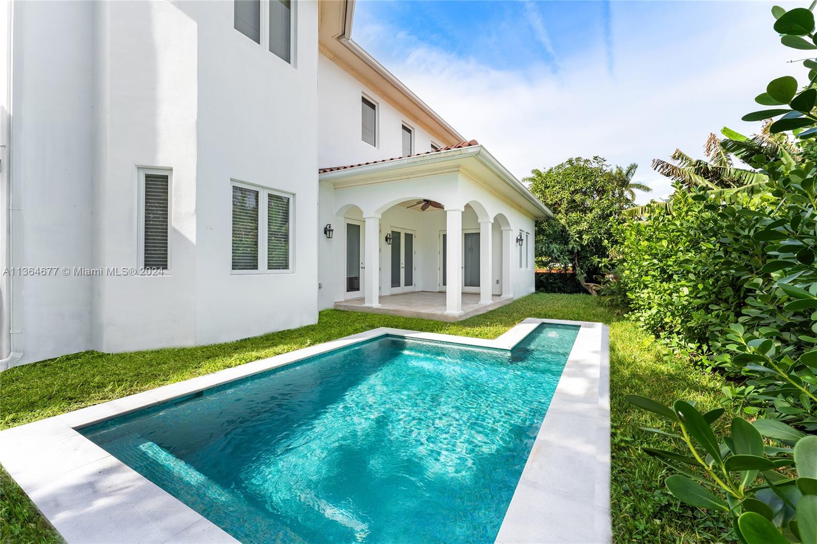 7701 Miami View Dr, North Bay Village, FL, 33141 United States, 5 Bedrooms Bedrooms, ,3 BathroomsBathrooms,Residential,For Sale,Miami View Dr,A11364677