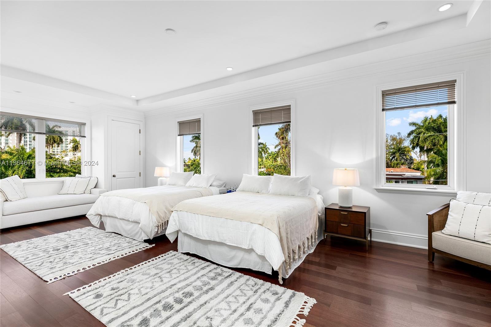 7701 Miami View Dr, North Bay Village, FL, 33141 United States, 5 Bedrooms Bedrooms, ,3 BathroomsBathrooms,Residential,For Sale,Miami View Dr,A11364677