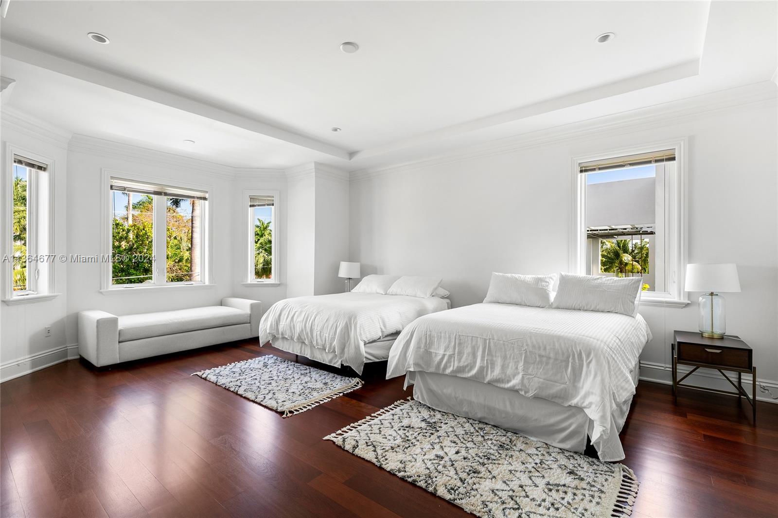 7701 Miami View Dr, North Bay Village, FL, 33141 United States, 5 Bedrooms Bedrooms, ,3 BathroomsBathrooms,Residential,For Sale,Miami View Dr,A11364677