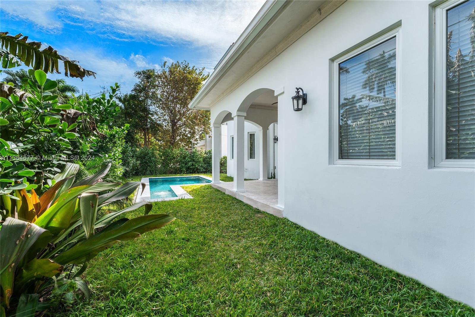 7701 Miami View Dr, North Bay Village, FL, 33141 United States, 5 Bedrooms Bedrooms, ,3 BathroomsBathrooms,Residential,For Sale,Miami View Dr,A11364677