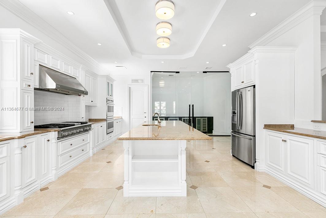 7701 Miami View Dr, North Bay Village, FL, 33141 United States, 5 Bedrooms Bedrooms, ,3 BathroomsBathrooms,Residential,For Sale,Miami View Dr,A11364677