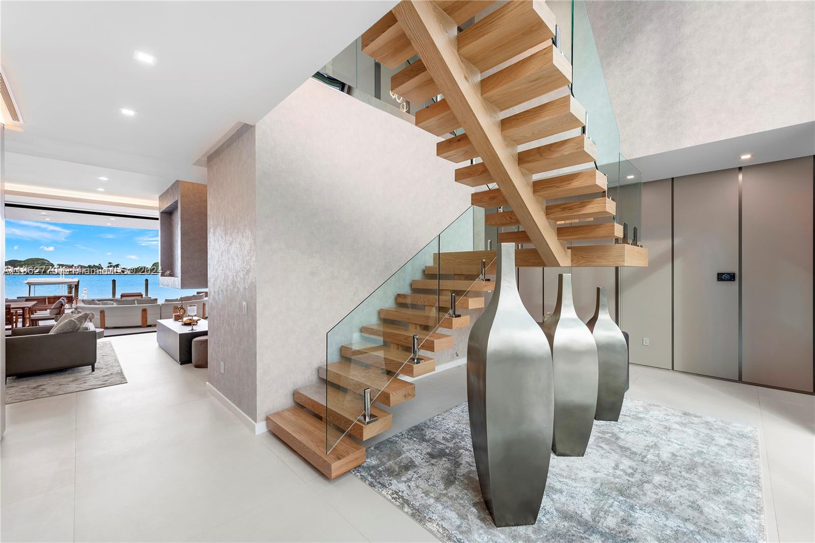 1785 Cleveland Rd, Miami Beach, Florida 33141, 6 Bedrooms Bedrooms, ,6 BathroomsBathrooms,Residential,For Sale,1785 Cleveland Rd,A11362770