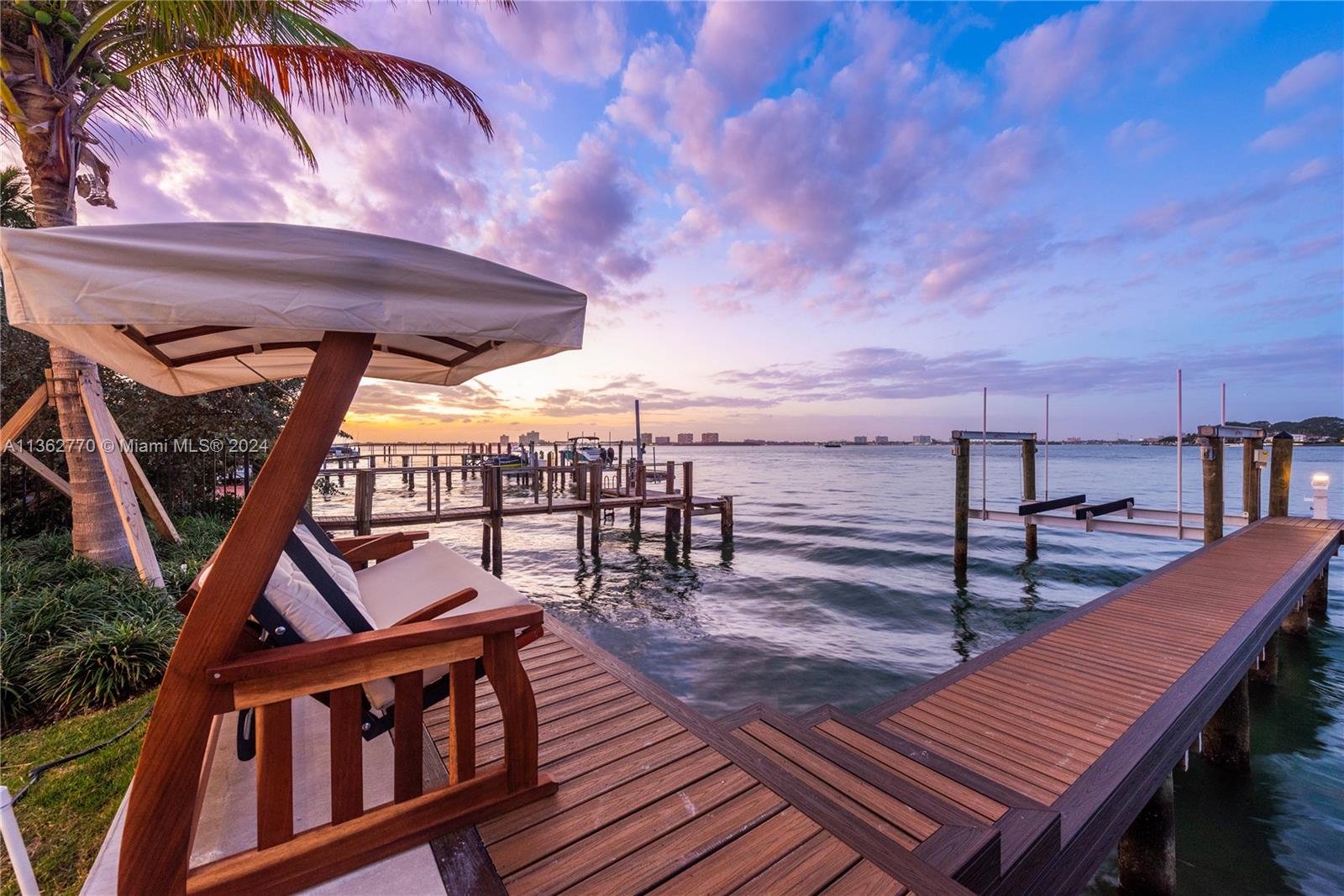 1785 Cleveland Rd, Miami Beach, Florida 33141, 6 Bedrooms Bedrooms, ,6 BathroomsBathrooms,Residential,For Sale,1785 Cleveland Rd,A11362770