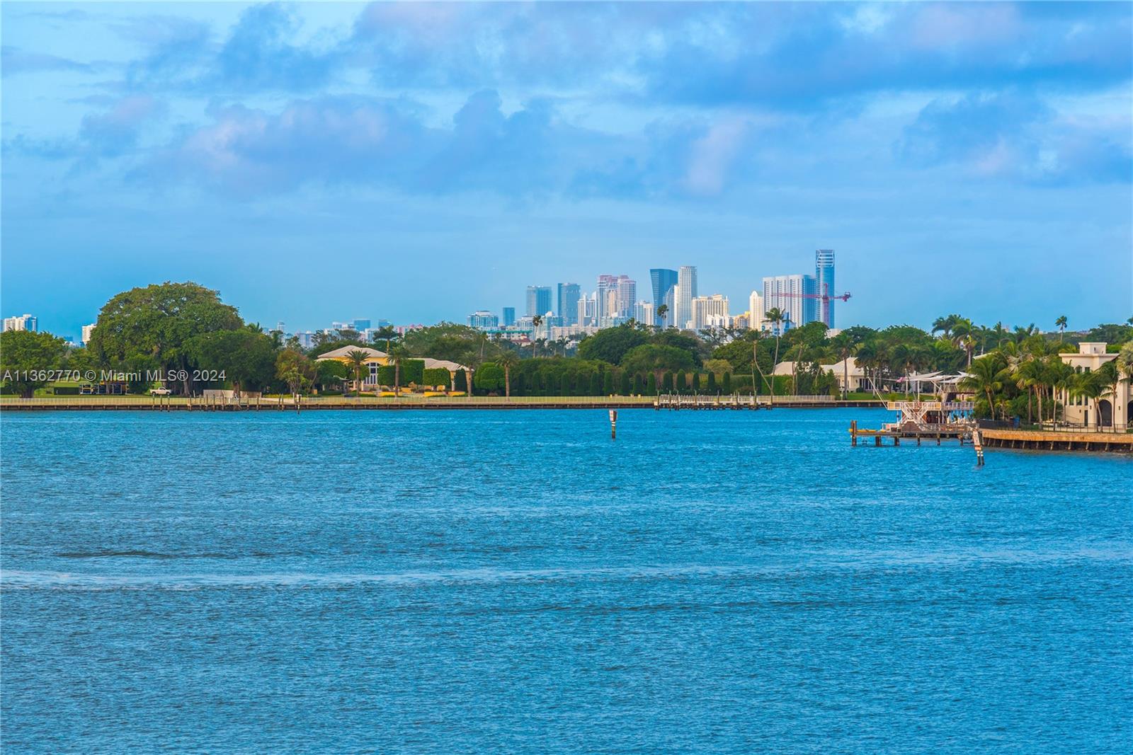 1785 Cleveland Rd, Miami Beach, Florida 33141, 6 Bedrooms Bedrooms, ,6 BathroomsBathrooms,Residential,For Sale,1785 Cleveland Rd,A11362770