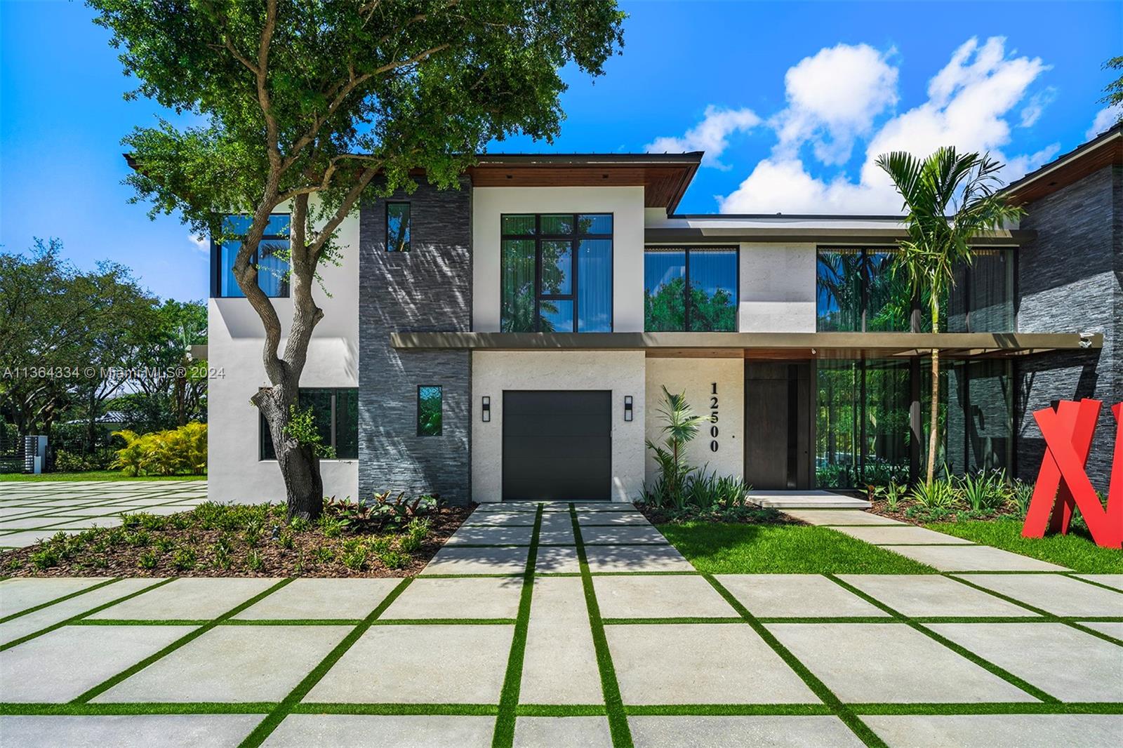 12500 64th Ave, Pinecrest, FL, 33156 United States, 7 Bedrooms Bedrooms, ,8 BathroomsBathrooms,Residential,For Sale,64th Ave,A11364334