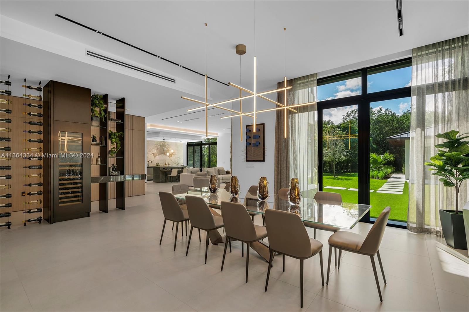 12500 64th Ave, Pinecrest, FL, 33156 United States, 7 Bedrooms Bedrooms, ,8 BathroomsBathrooms,Residential,For Sale,64th Ave,A11364334