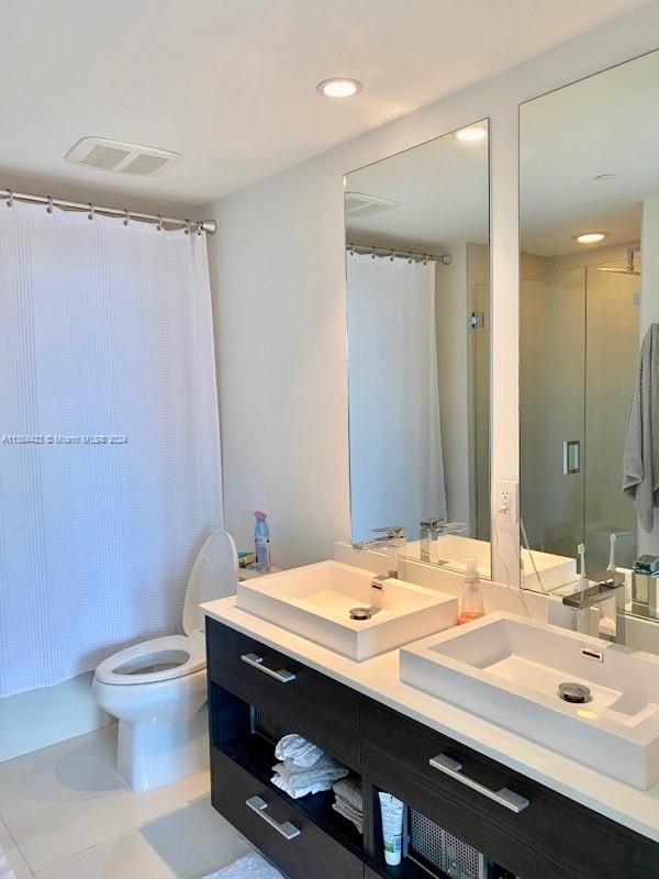 45 SW 9 ST 1003, Miami, Florida 33130, 2 Bedrooms Bedrooms, ,2 BathroomsBathrooms,Residential,For Sale,45 SW 9 ST 1003,A11364423