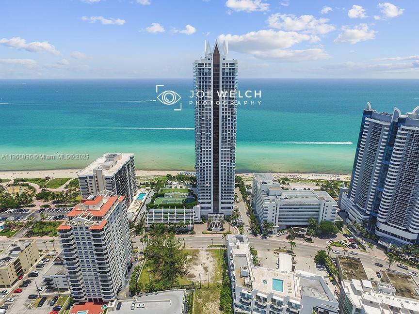 6365 COLLINS AV 3407, Miami Beach, Florida 33141, 2 Bedrooms Bedrooms, ,2 BathroomsBathrooms,Residentiallease,For Rent,6365 COLLINS AV 3407,A11365995
