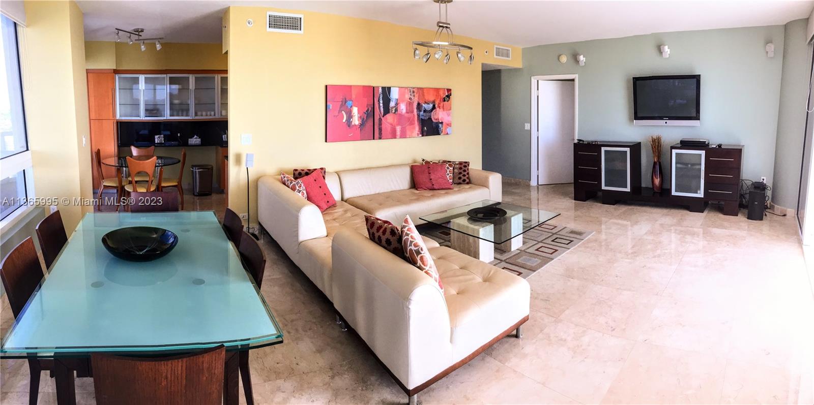 6365 COLLINS AV 3407, Miami Beach, Florida 33141, 2 Bedrooms Bedrooms, ,2 BathroomsBathrooms,Residentiallease,For Rent,6365 COLLINS AV 3407,A11365995