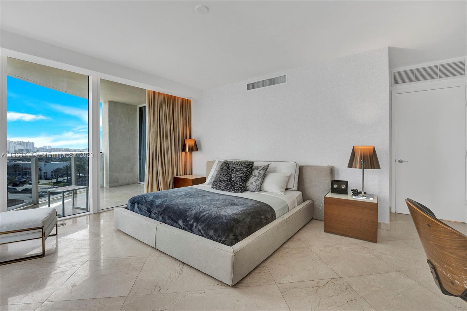 18911 Collins Ave, Sunny Isles Beach, FL, 33160 United States, 3 Bedrooms Bedrooms, ,4 BathroomsBathrooms,Residential,For Sale,Collins Ave,A11363717