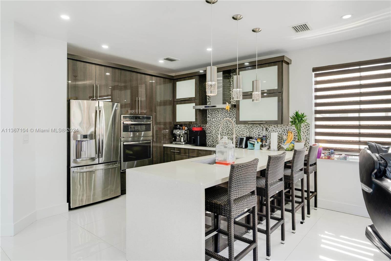 16431 SW 58th Ter, Miami, Florida 33193, 4 Bedrooms Bedrooms, ,3 BathroomsBathrooms,Residential,For Sale,16431 SW 58th Ter,A11367104