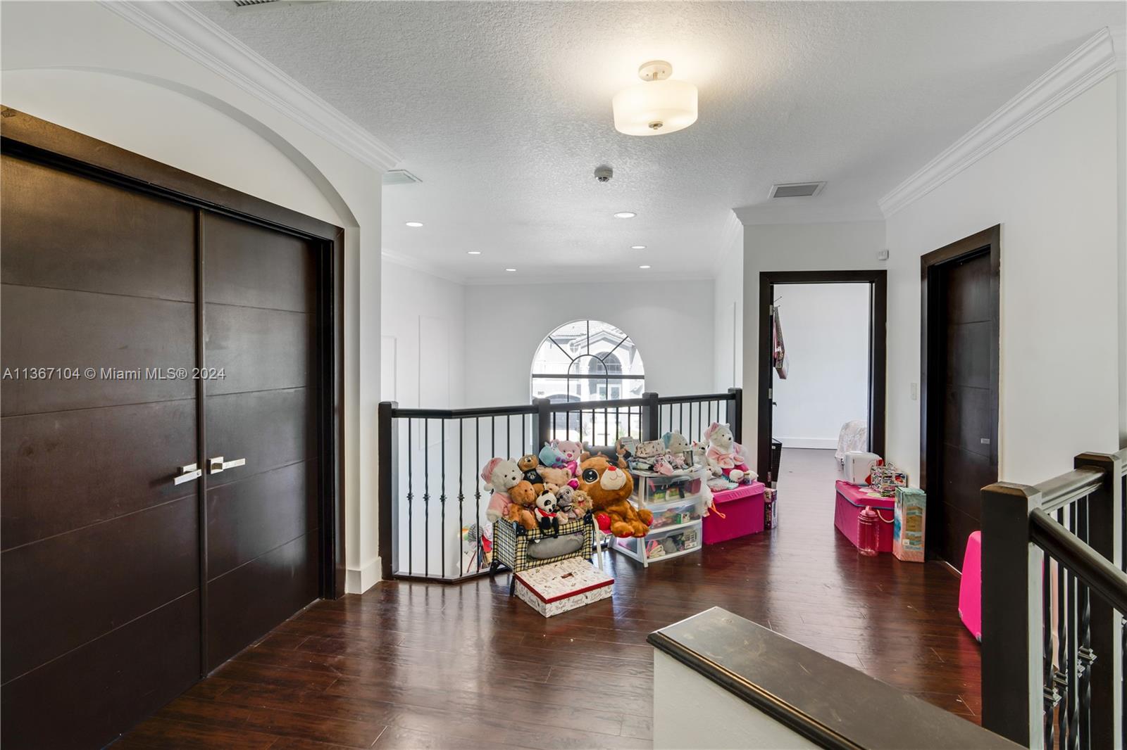 16431 SW 58th Ter, Miami, Florida 33193, 4 Bedrooms Bedrooms, ,3 BathroomsBathrooms,Residential,For Sale,16431 SW 58th Ter,A11367104