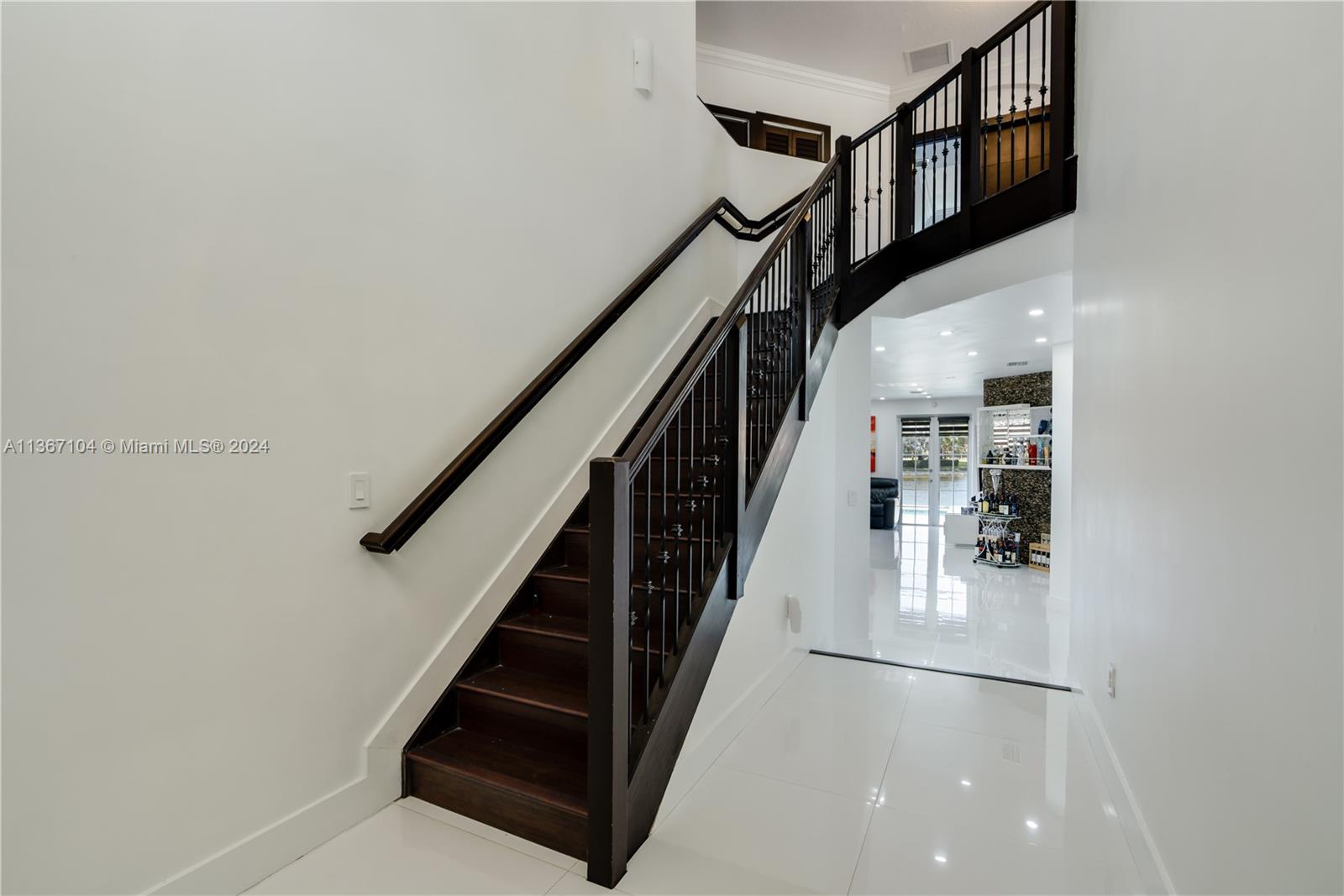 16431 SW 58th Ter, Miami, Florida 33193, 4 Bedrooms Bedrooms, ,3 BathroomsBathrooms,Residential,For Sale,16431 SW 58th Ter,A11367104