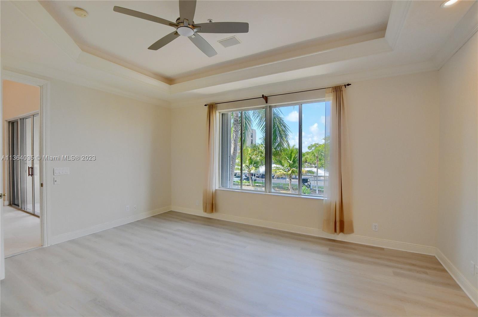 23 Royal Palm Way 16, Boca Raton, FL 33432, 3 Bedrooms Bedrooms, ,2 BathroomsBathrooms,Residential,For Sale,Royal Palm Way,A11364035