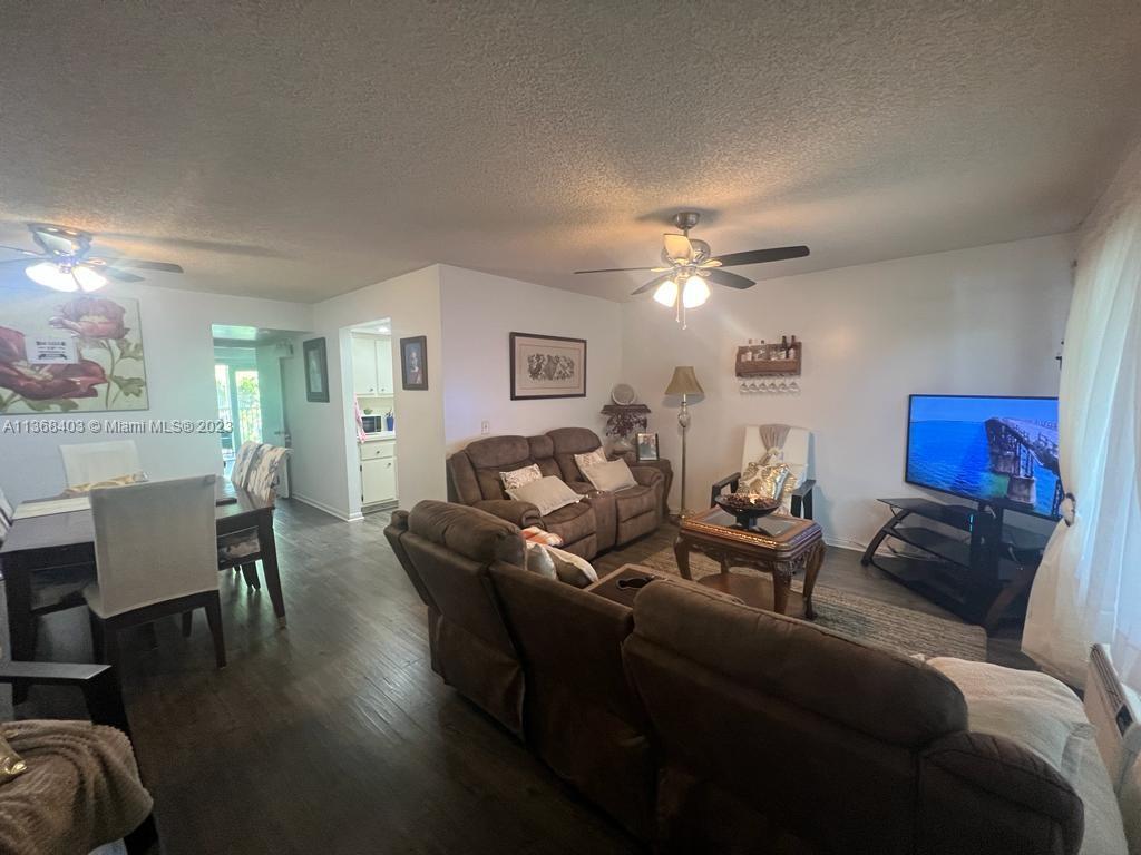 251 SW 134th Way 302M, Pembroke Pines, FL 33027, 1 Bedroom Bedrooms, ,1 BathroomBathrooms,Residential,For Sale,134th Way,A11368403