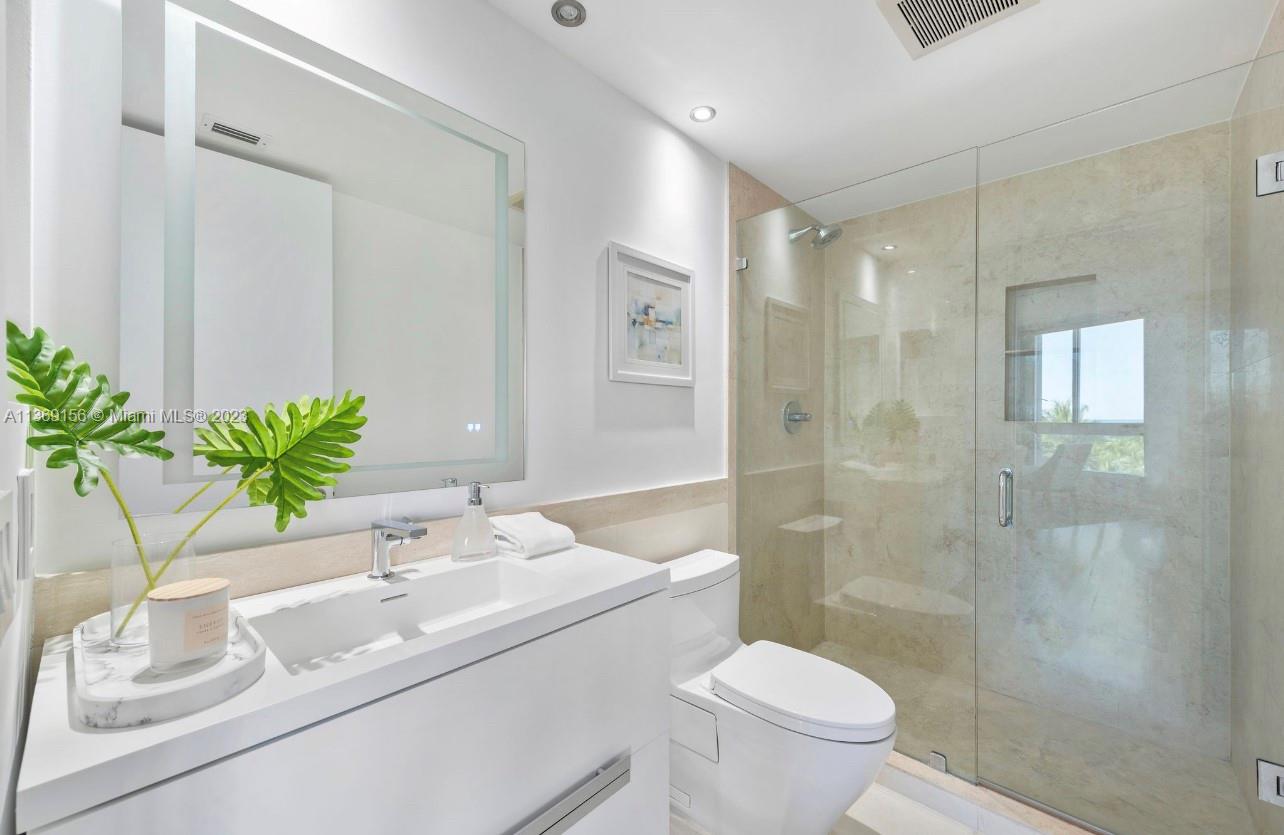 799 Crandon Blvd, Key Biscayne, FL, 33149 United States, 4 Bedrooms Bedrooms, ,5 BathroomsBathrooms,Residential,For Sale,Crandon Blvd,A11369156