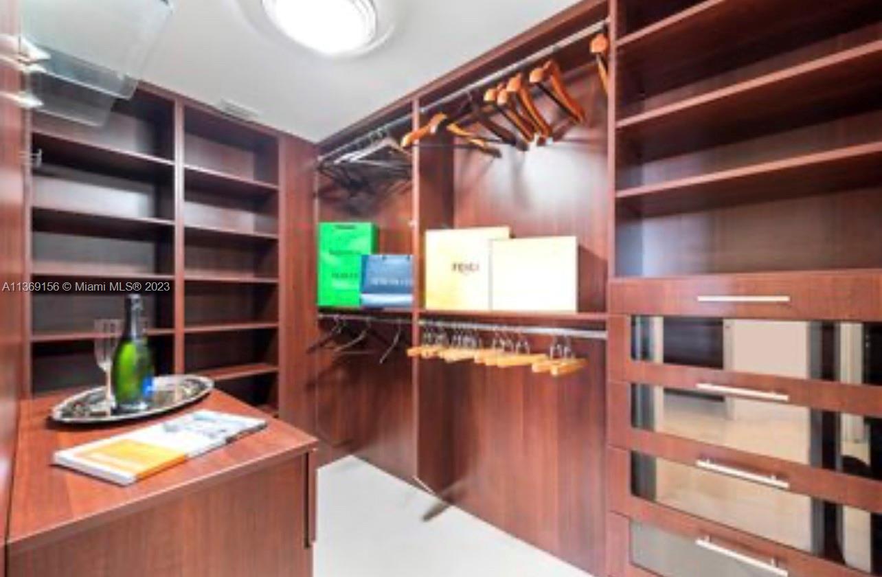 799 Crandon Blvd, Key Biscayne, FL, 33149 United States, 4 Bedrooms Bedrooms, ,5 BathroomsBathrooms,Residential,For Sale,Crandon Blvd,A11369156