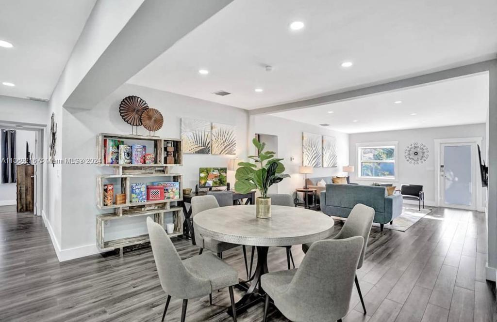 1431 Dewey St, Hollywood, Florida 33020, 6 Bedrooms Bedrooms, ,5 BathroomsBathrooms,Residential,For Sale,1431 Dewey St,A11369216