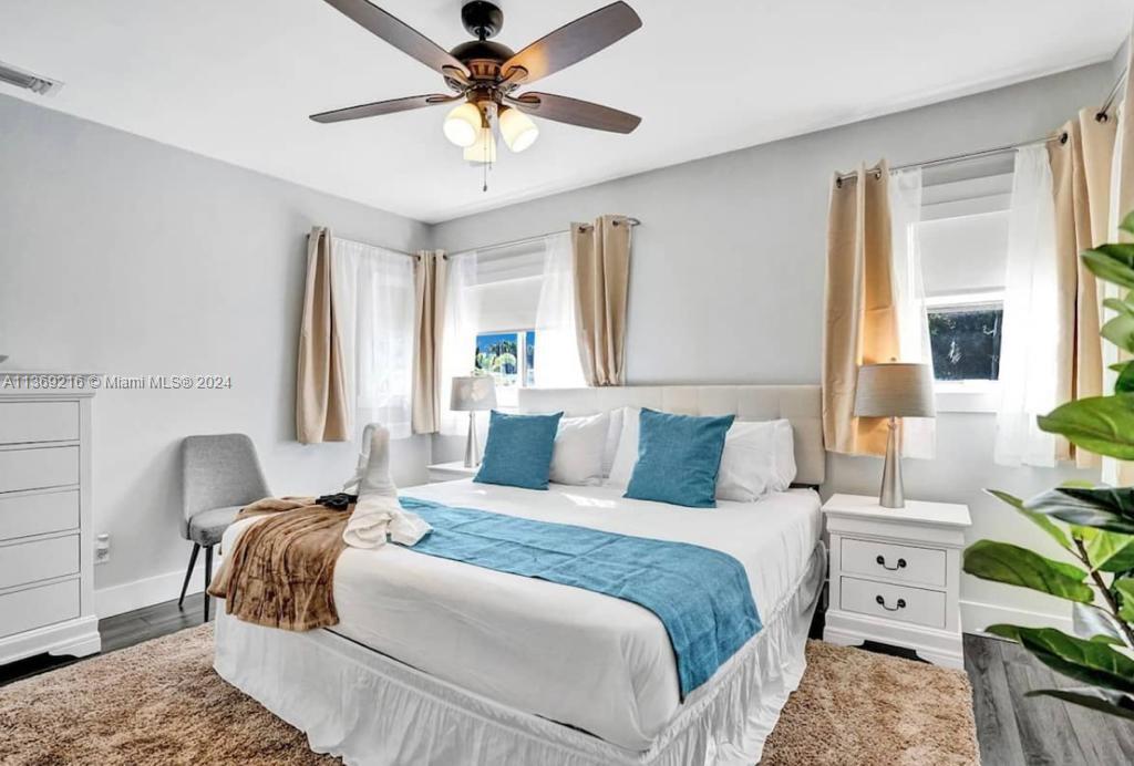 1431 Dewey St, Hollywood, Florida 33020, 6 Bedrooms Bedrooms, ,5 BathroomsBathrooms,Residential,For Sale,1431 Dewey St,A11369216