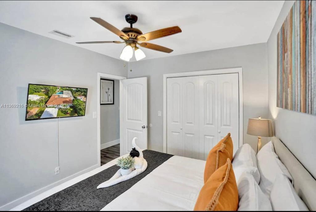 1431 Dewey St, Hollywood, Florida 33020, 6 Bedrooms Bedrooms, ,5 BathroomsBathrooms,Residential,For Sale,1431 Dewey St,A11369216