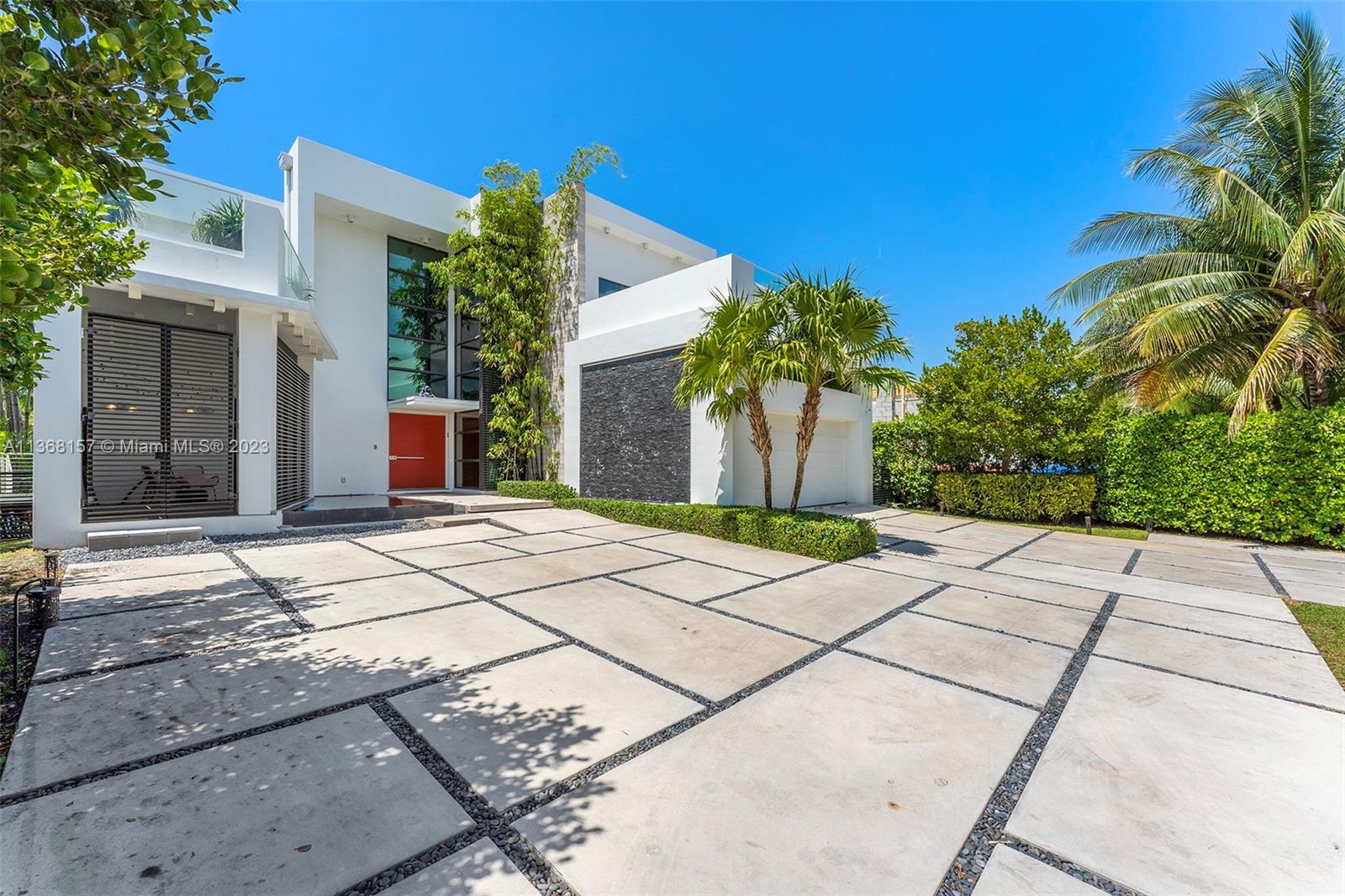 364 Golden Beach Dr, Golden Beach, FL, 33160 United States, 6 Bedrooms Bedrooms, ,6 BathroomsBathrooms,Residential,For Sale,Golden Beach Dr,A11368157