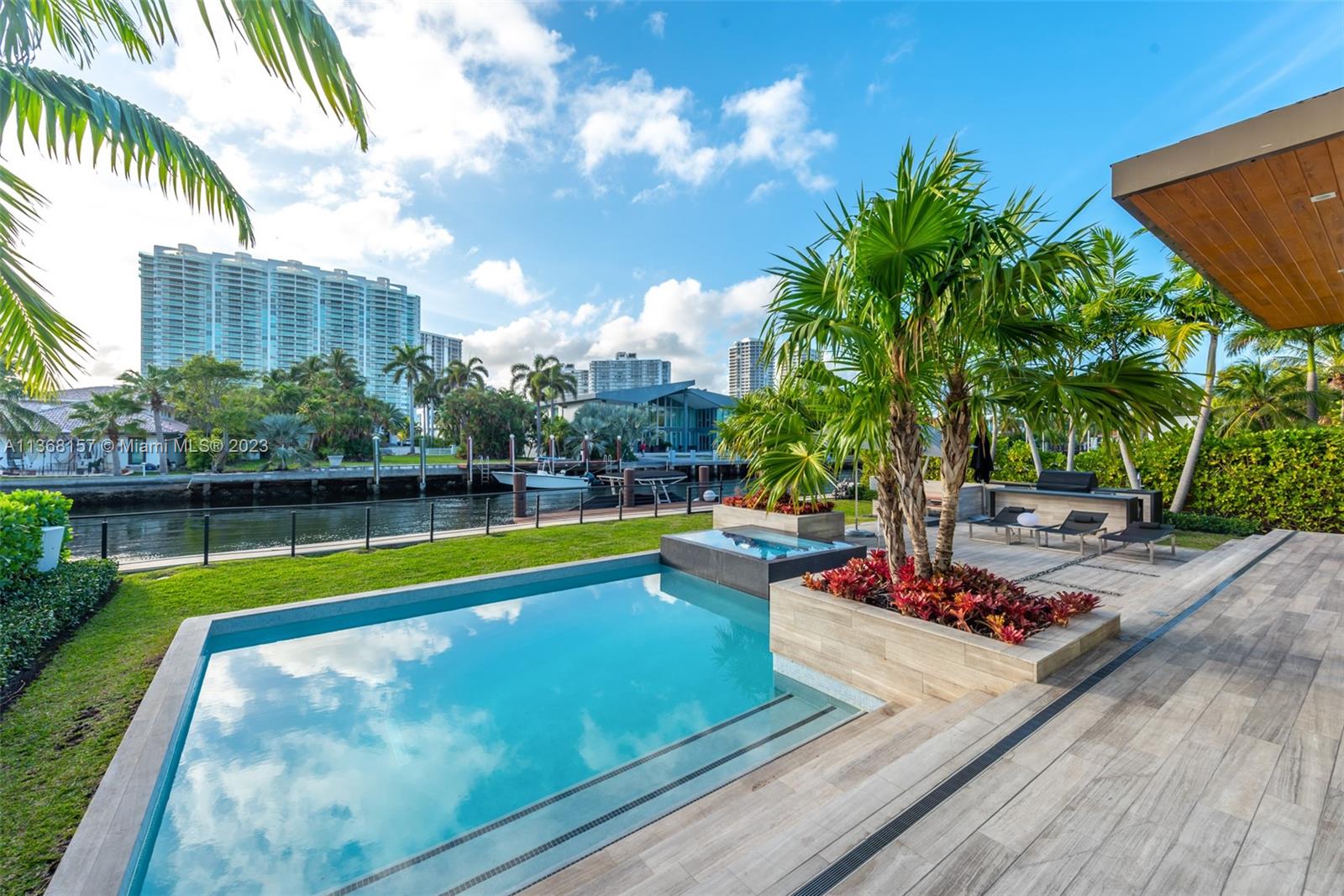 364 Golden Beach Dr, Golden Beach, FL, 33160 United States, 6 Bedrooms Bedrooms, ,6 BathroomsBathrooms,Residential,For Sale,Golden Beach Dr,A11368157