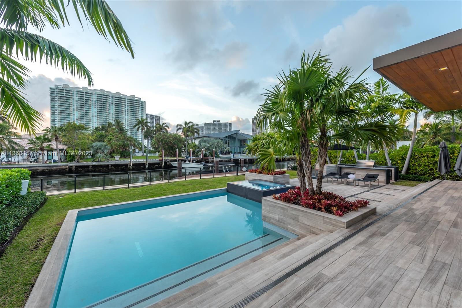 364 Golden Beach Dr, Golden Beach, FL, 33160 United States, 6 Bedrooms Bedrooms, ,6 BathroomsBathrooms,Residential,For Sale,Golden Beach Dr,A11368157