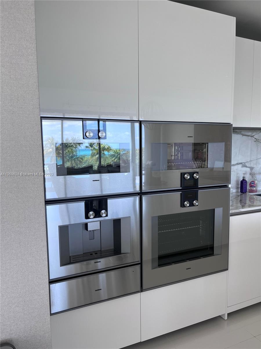 10201 Collins Ave, Bal Harbour, FL, 33154 United States, 2 Bedrooms Bedrooms, ,2 BathroomsBathrooms,Residential,For Sale,Collins Ave,A11369824