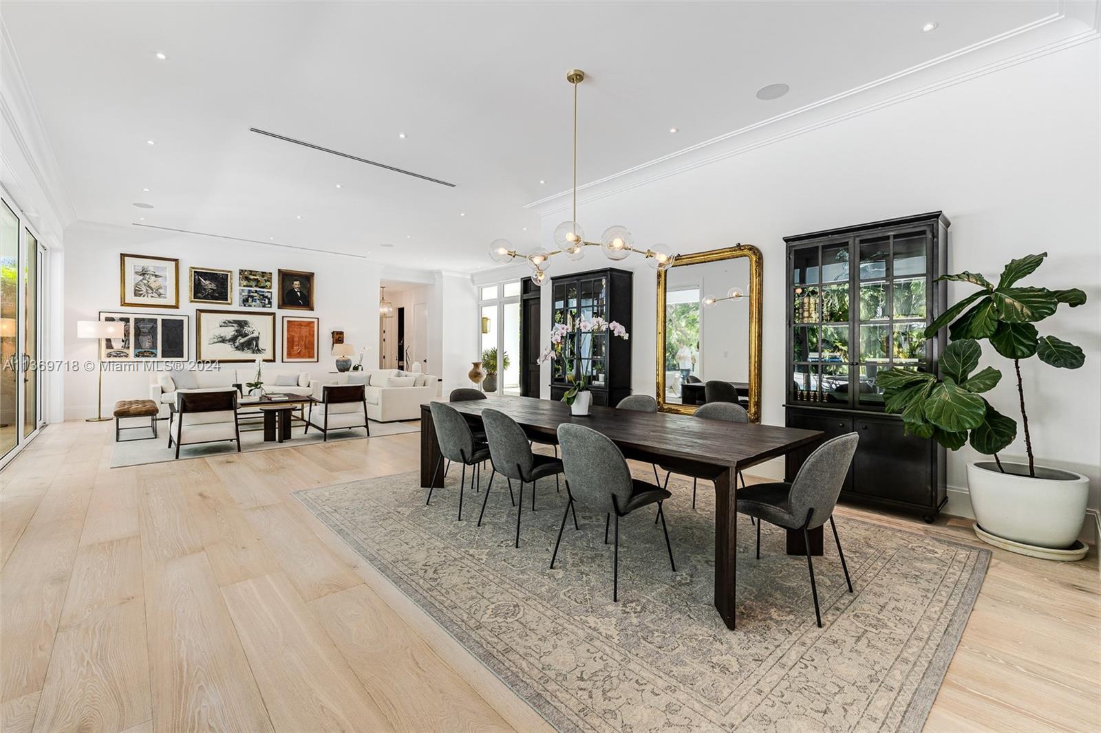 5501 Snapper Creek Rd, Coral Gables, Florida 33156, 6 Bedrooms Bedrooms, ,6 BathroomsBathrooms,Residential,For Sale,5501 Snapper Creek Rd,A11369718