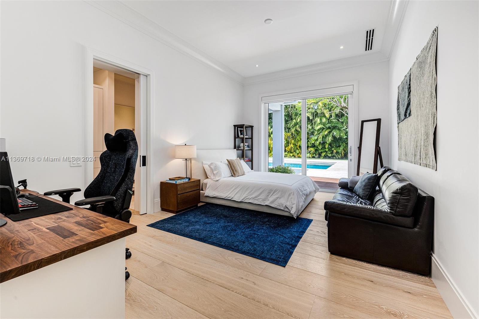 5501 Snapper Creek Rd, Coral Gables, FL, 33156 United States, 6 Bedrooms Bedrooms, ,6 BathroomsBathrooms,Residential,For Sale,Snapper Creek Rd,A11369718