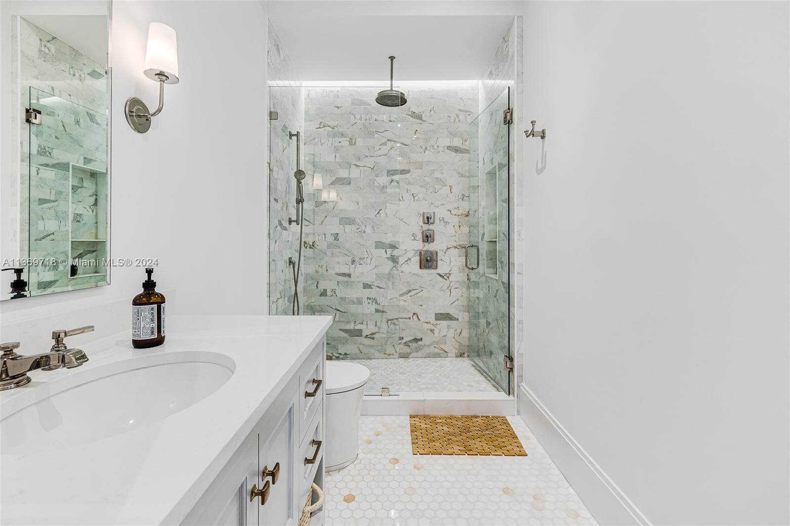 5501 Snapper Creek Rd, Coral Gables, FL, 33156 United States, 6 Bedrooms Bedrooms, ,6 BathroomsBathrooms,Residential,For Sale,Snapper Creek Rd,A11369718