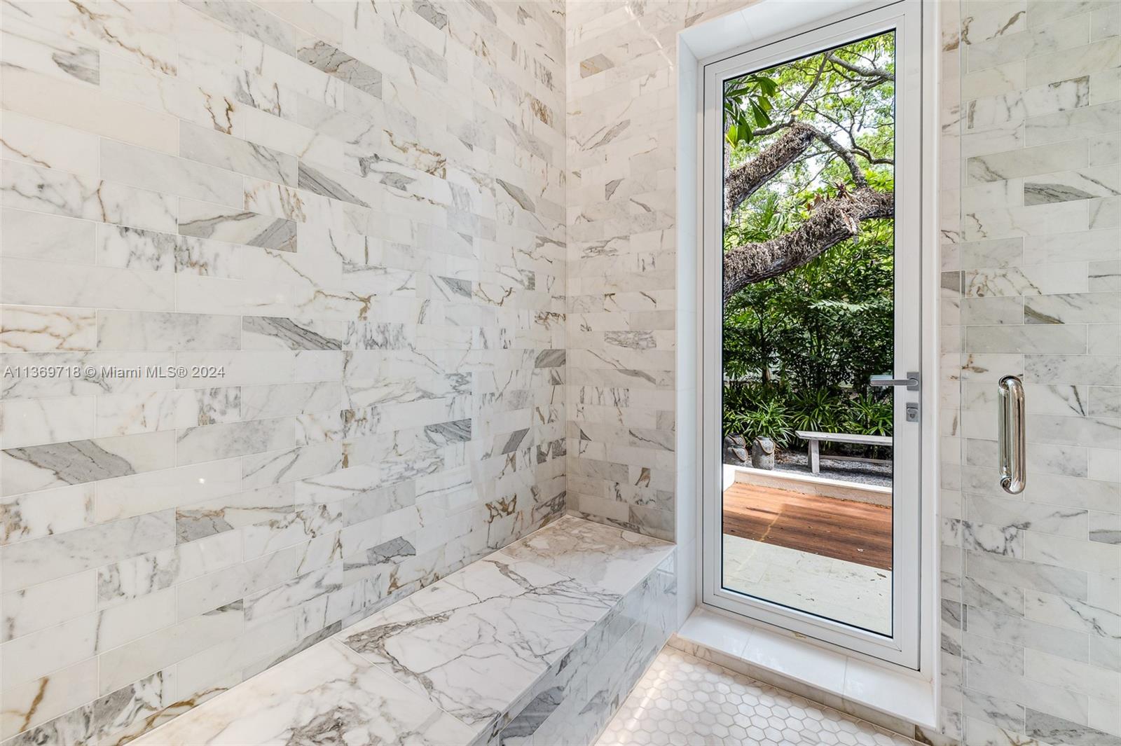 5501 Snapper Creek Rd, Coral Gables, FL, 33156 United States, 6 Bedrooms Bedrooms, ,6 BathroomsBathrooms,Residential,For Sale,Snapper Creek Rd,A11369718