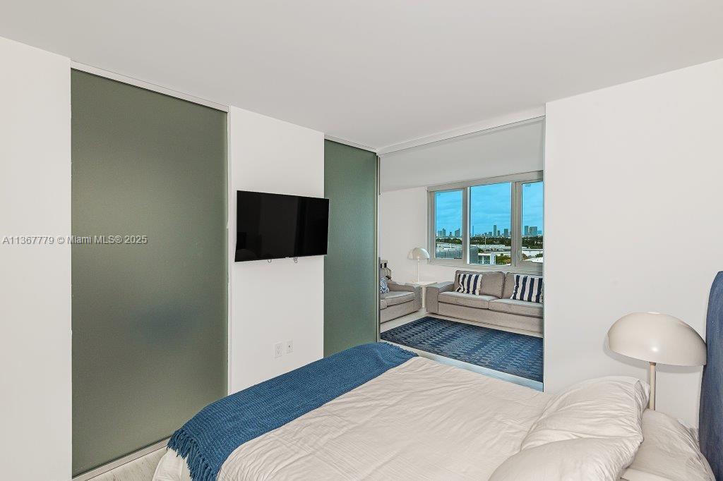 2301 Collins Ave 1032, Miami Beach, Florida 33139, 1 Bedroom Bedrooms, ,1 BathroomBathrooms,Residentiallease,For Rent,2301 Collins Ave 1032,A11367779