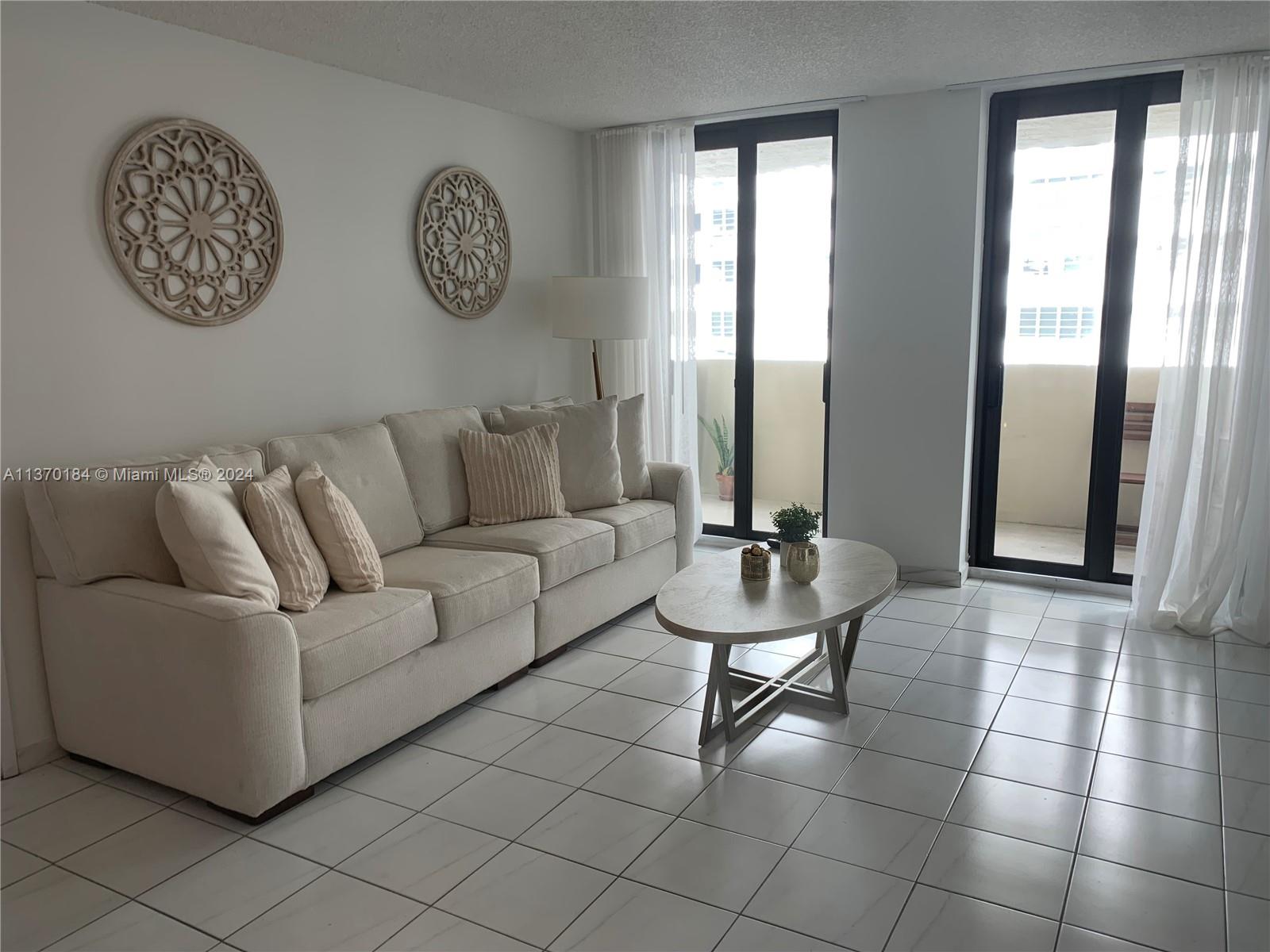 1621 Collins Ave 403, Miami Beach, Florida 33139, 2 Bedrooms Bedrooms, ,2 BathroomsBathrooms,Residential,For Sale,1621 Collins Ave 403,A11370184