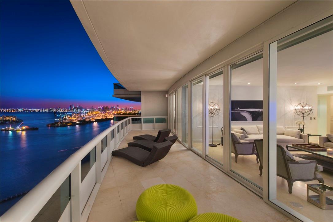 1000 Pointe Drive, Miami Beach, FL, 33139 United States, 3 Bedrooms Bedrooms, ,2 BathroomsBathrooms,Residential,For Sale,Pointe Drive,A11371347