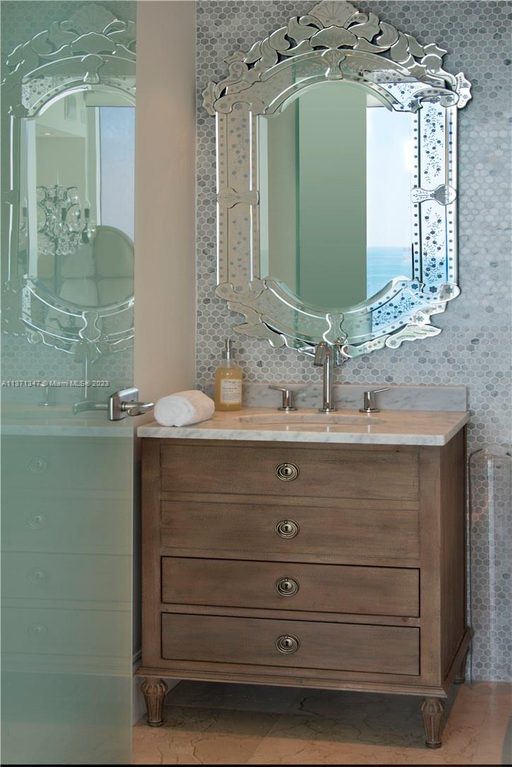 1000 Pointe Drive, Miami Beach, FL, 33139 United States, 3 Bedrooms Bedrooms, ,2 BathroomsBathrooms,Residential,For Sale,Pointe Drive,A11371347