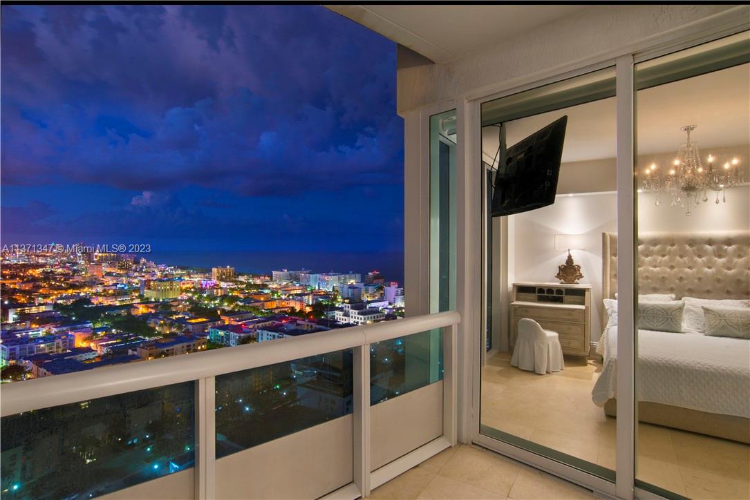 1000 Pointe Drive, Miami Beach, FL, 33139 United States, 3 Bedrooms Bedrooms, ,2 BathroomsBathrooms,Residential,For Sale,Pointe Drive,A11371347