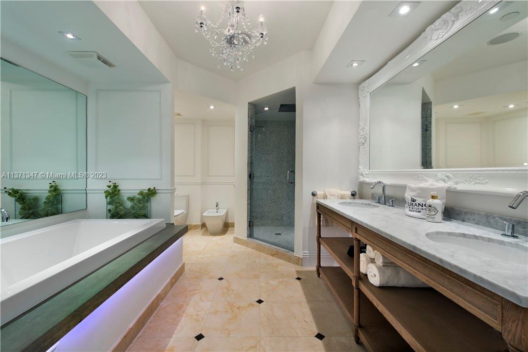 1000 Pointe Drive, Miami Beach, FL, 33139 United States, 3 Bedrooms Bedrooms, ,2 BathroomsBathrooms,Residential,For Sale,Pointe Drive,A11371347