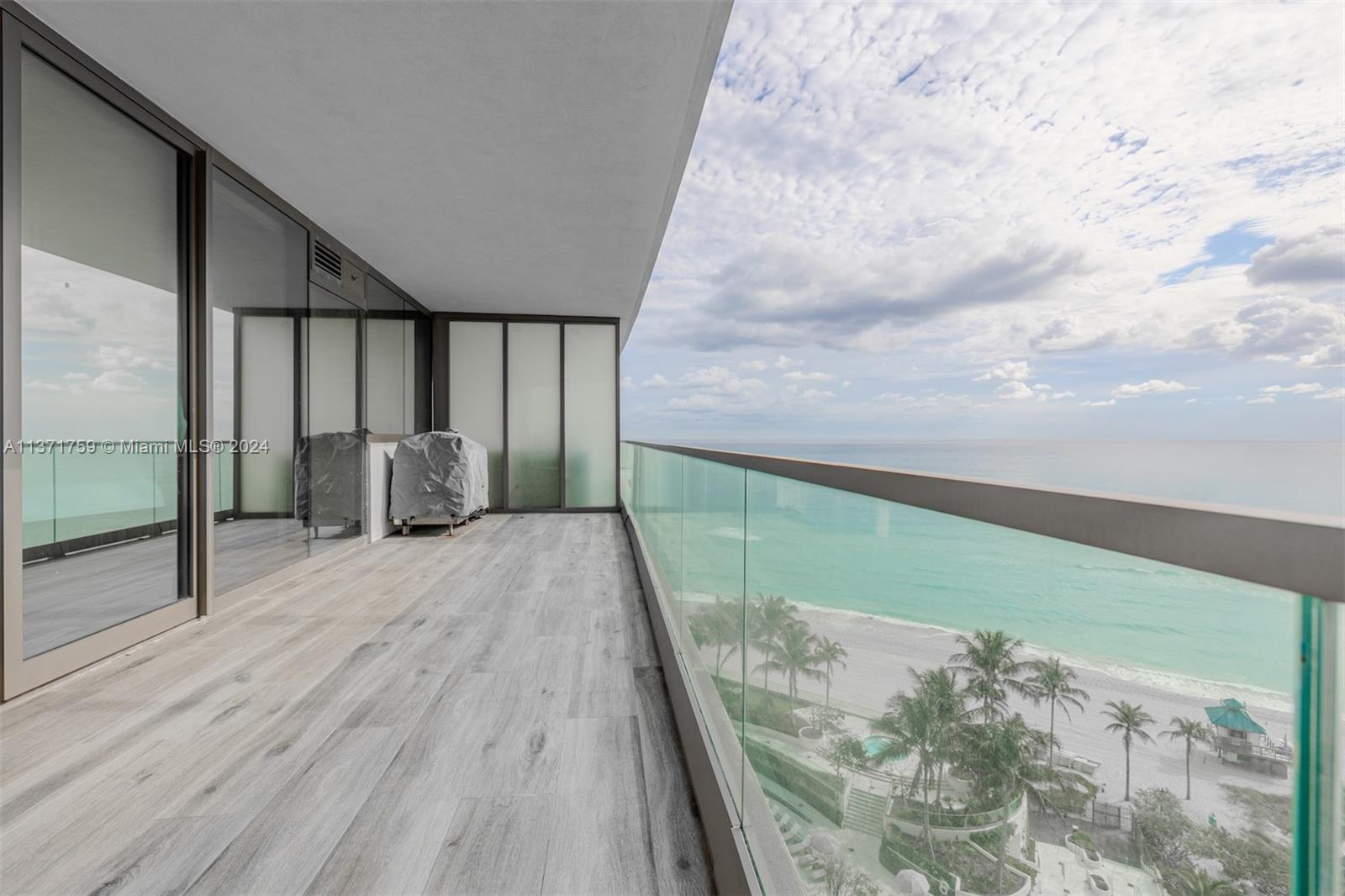18975 Collins Ave, Sunny Isles Beach, FL, 33160 United States, 2 Bedrooms Bedrooms, ,2 BathroomsBathrooms,Residential,For Sale,Collins Ave,A11371759