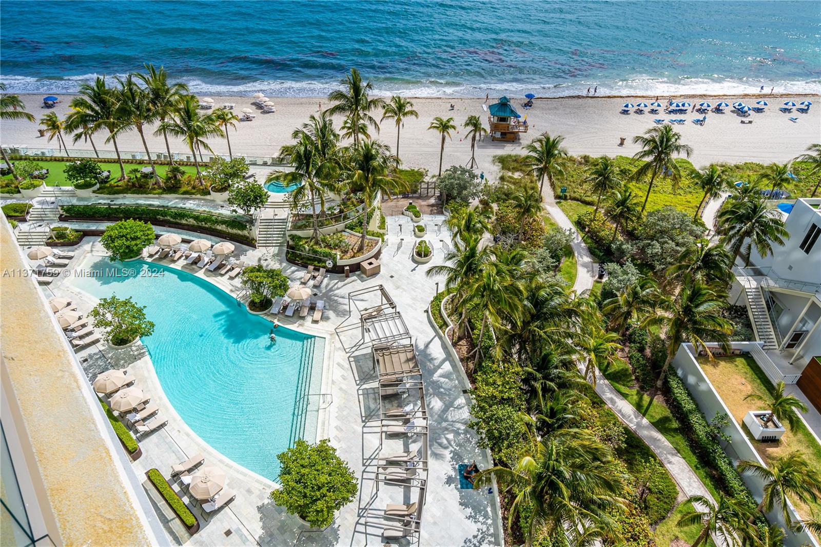 18975 Collins Ave, Sunny Isles Beach, FL, 33160 United States, 2 Bedrooms Bedrooms, ,2 BathroomsBathrooms,Residential,For Sale,Collins Ave,A11371759