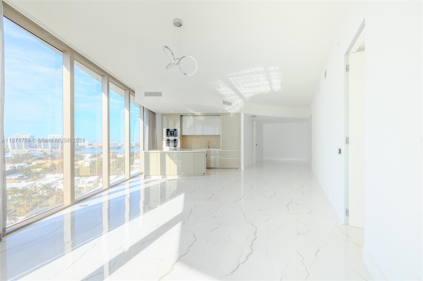 18975 Collins Ave, Sunny Isles Beach, FL, 33160 United States, 2 Bedrooms Bedrooms, ,2 BathroomsBathrooms,Residential,For Sale,Collins Ave,A11371759