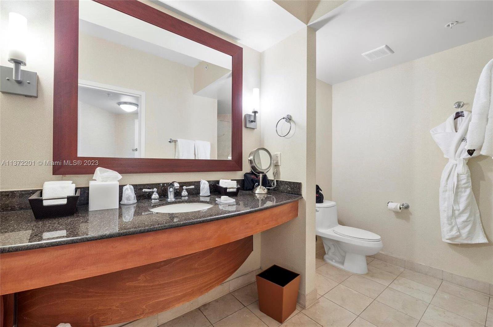 18001 Collins Ave, Sunny Isles Beach, FL, 33160 United States, ,1 BathroomBathrooms,Residential,For Sale,Collins Ave,A11372201