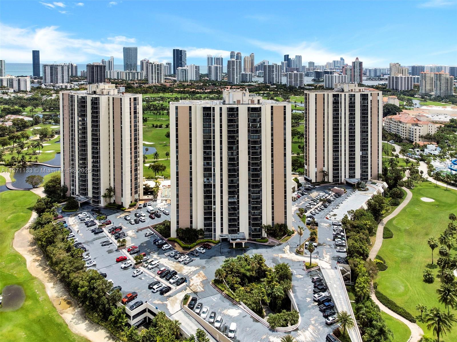 20335 W Country Club Dr 1109, Aventura, FL 33180, 2 Bedrooms Bedrooms, ,2 BathroomsBathrooms,Residential,For Sale,Country Club Dr,A11371133