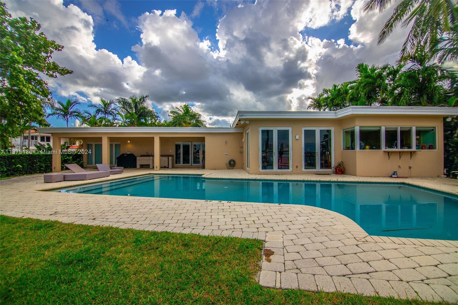 10321 Broadview Dr, Bay Harbor Islands, FL, 33154 United States, 5 Bedrooms Bedrooms, ,5 BathroomsBathrooms,Residential,For Sale,Broadview Dr,A11373136